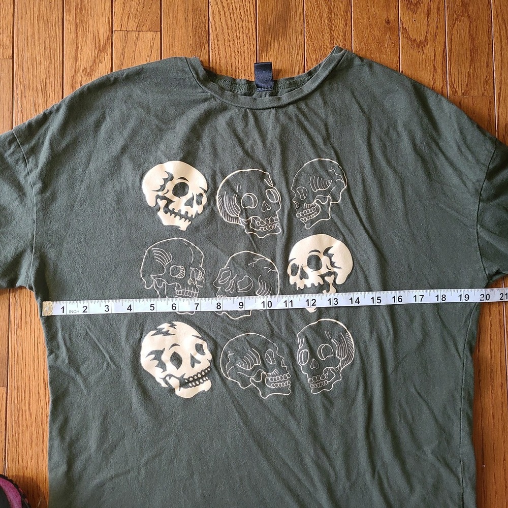 Nine Skulls Tee Skull Graphic Skater Dark Academia Olive Green and Beige Small - Picture 4 of 6